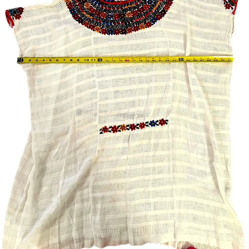 🍎Hand made Woven HUIPIL de Cobanb Guatamala Blouse🌸 One size fits all. - Picture 7 of 8